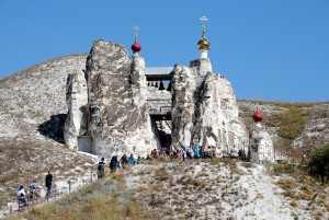 المعبد الأرثوذكسي " كهف سباسكي"