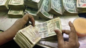 161001174748_indian_paper_money_640x360_reuters_nocredit