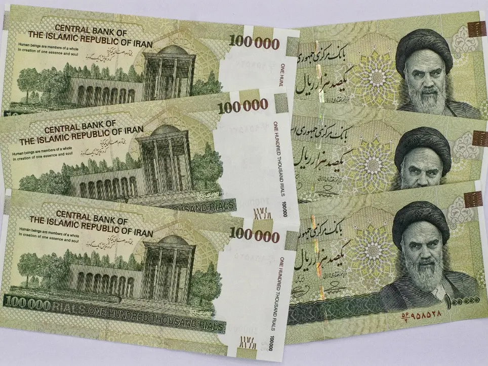 100 ريال ايراني كم دينار بحريني