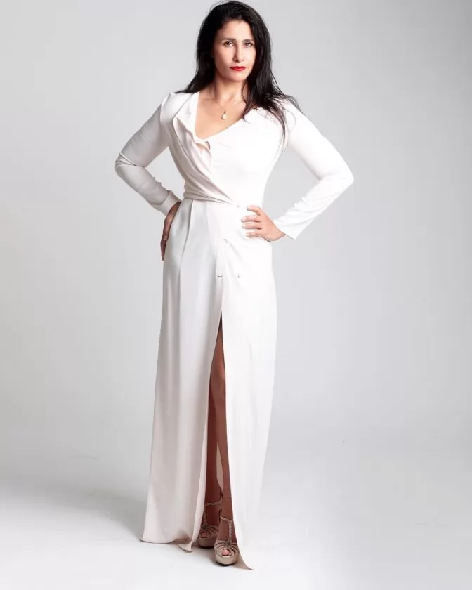 الفنانة المغربية أسماء الخمليشي